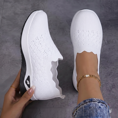 Obláček - Prodyšné slip-on tenisky s vroubkovaným lemem