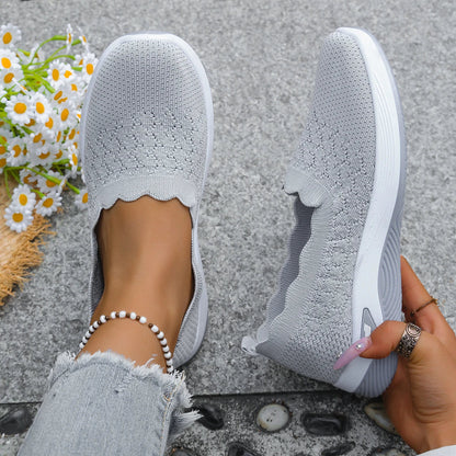 Obláček - Prodyšné slip-on tenisky s vroubkovaným lemem