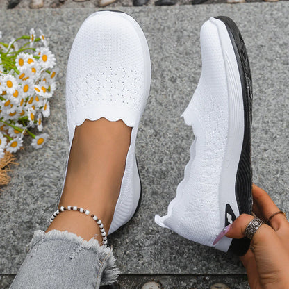 Obláček - Prodyšné slip-on tenisky s vroubkovaným lemem