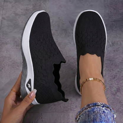 Obláček - Prodyšné slip-on tenisky s vroubkovaným lemem