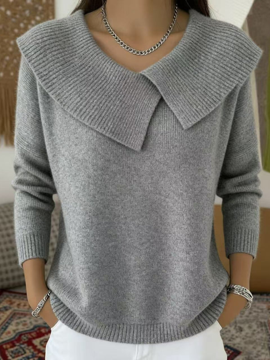 Iveta | Elegantní pletený svetr s límcem